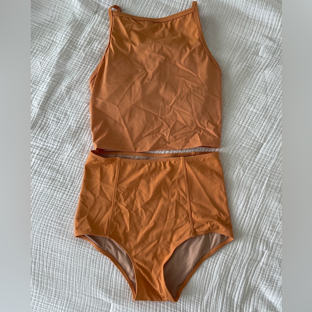 Kortni jeane swimsuit